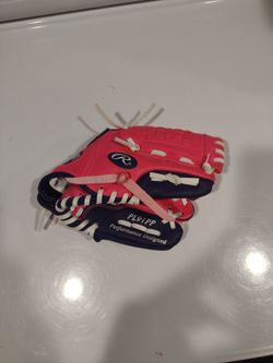 Rawlings T-ball Glove About 9 inchs