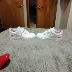 Used Size 8 Supreme Air Force Ones Small Logo 8 Out Of 10