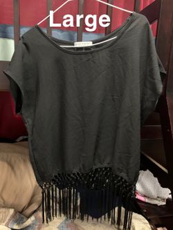 Cute fringe top sz Large