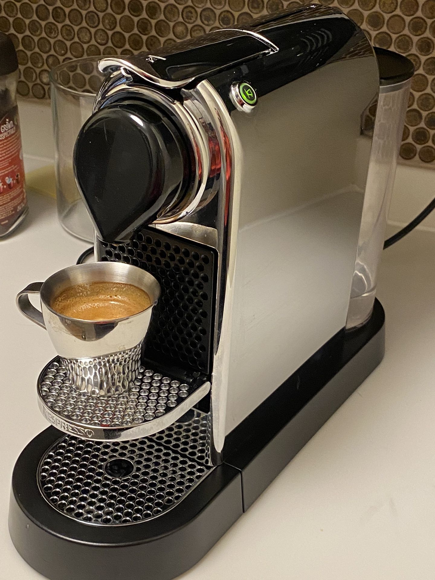 puzzel Geduld Hardheid NESPRESSO CitiZ Chrome Coffee Machine for Sale in New York, NY - OfferUp