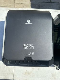 Automatic Paper Towel Dispenser