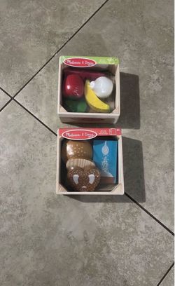 Melissa & Doug Wooden Food Groups Play Set, Produce and Grains
