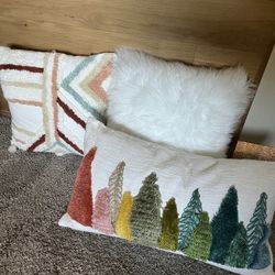 Bohemian style Throw pillows 3