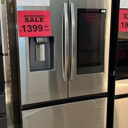 Family Hub Samsung Refrigerator