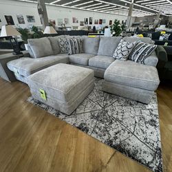 🛋️ Benchcraft Calnita 2-Piece Sectional with Chaise