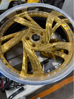 Forged 2 piece wheels 22inch Lexani