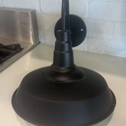 light farm style black 