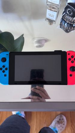 Nintendo Switch W/Games
