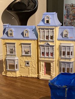 Fisher Price Loving Family Sound Doll House