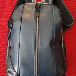 Genuine Leather Backpack/cuero genuino/mochila