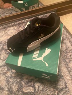 TAKE BOTH BRAND NEW  KIDS SIZE 10 $50