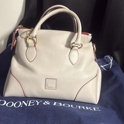 Dooney & Bourke