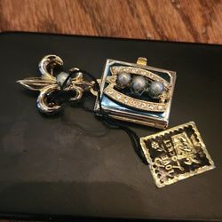 1950s Lockette  Brooch