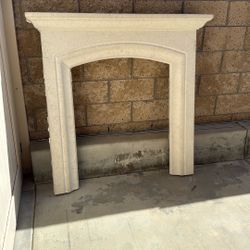 FREE FIREPLACE MANTLE 