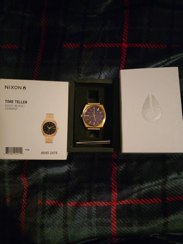 Nixon Men's Watch