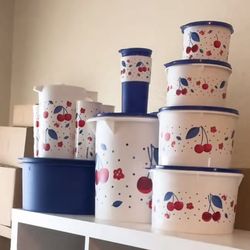 Tupperware Cherrie Set