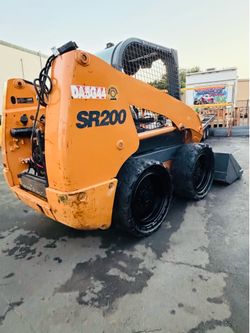 2011 case SR 200 skid steer
