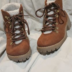 Womens St. Johns Bay Boots 