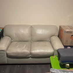 Furnitures