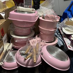 3 Sets of pink pods and pans with their set of spoons New 