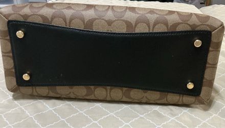 Coach Signature Tote Bag