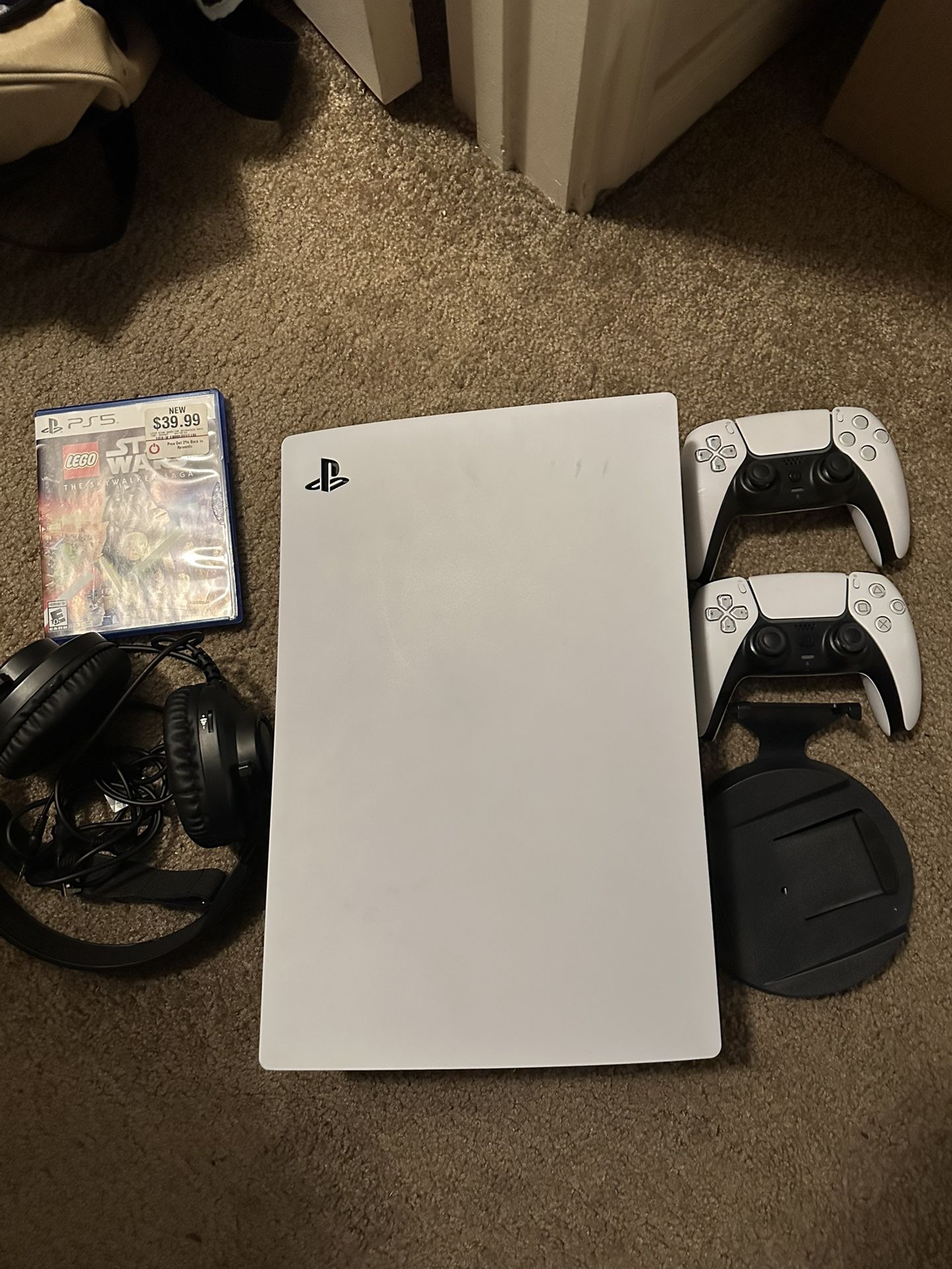 Ps5 Disk + 2 Controllers And Headset