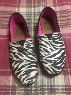 Ladies zebra shoes