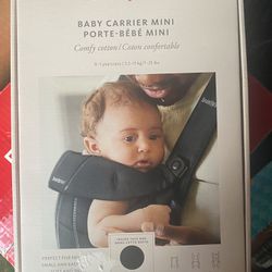 BabyBjorn Baby Carrier Mini, Cotton, Black