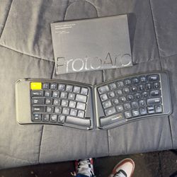 Proto Arc Blue Tooth Wireless Keyboard Black