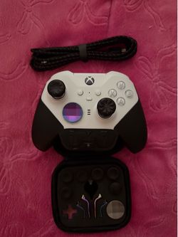 Xbox Series X elite controller with extras