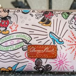 Dooney and bourke disney makeup bag sale