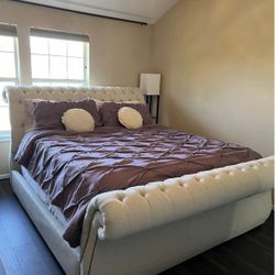 Tufted Chesterfield Sleigh Bed with Nailhead Trim