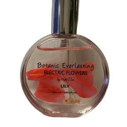 Rue21 Botanic Everlasting Lily Oil Based Perfume Fragrance Discontinued NWT 0.68 Fl Oz Thumbnail