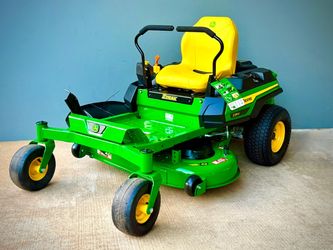 Brand new John deere Z315E 42 in. 20 HP Gas Dual Hydrostatic Zero Turn Riding Lawn Mower