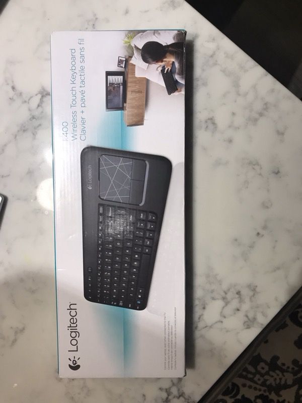 All in one keyboard and mouse + free selfie stick