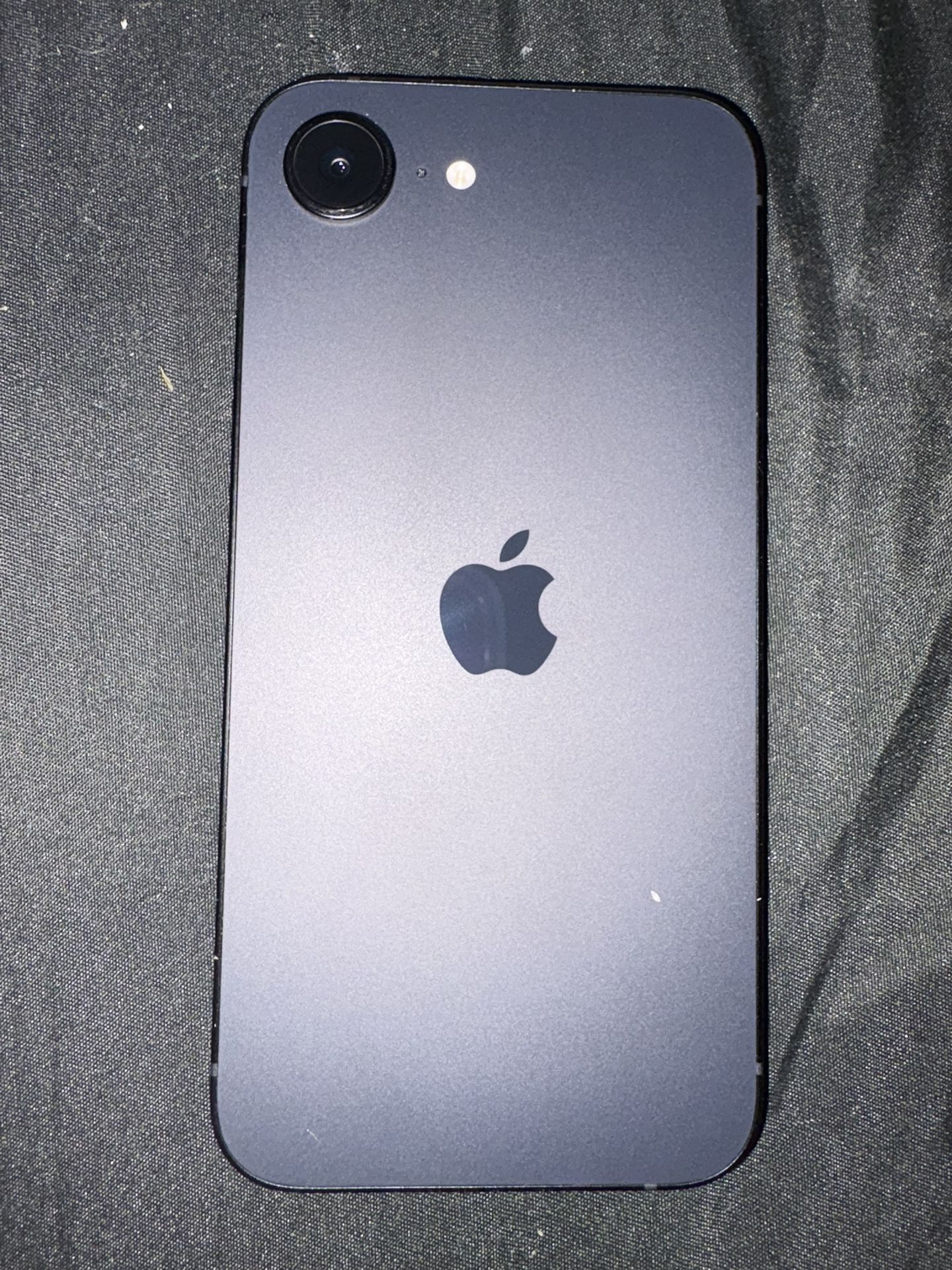 iPhone 16 E