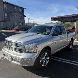 2019 RAM 1500 Big horn Hemi 