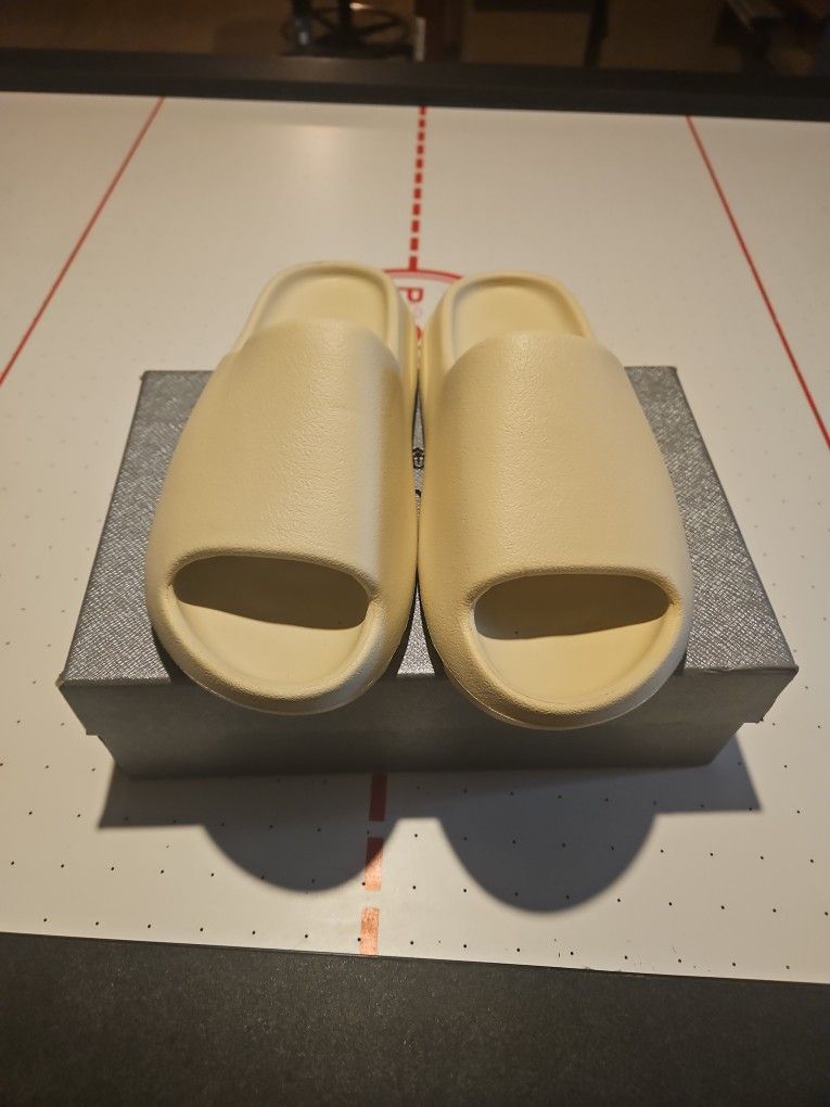 Yeezy Slides