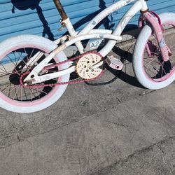 Hello Kitty small Bike
