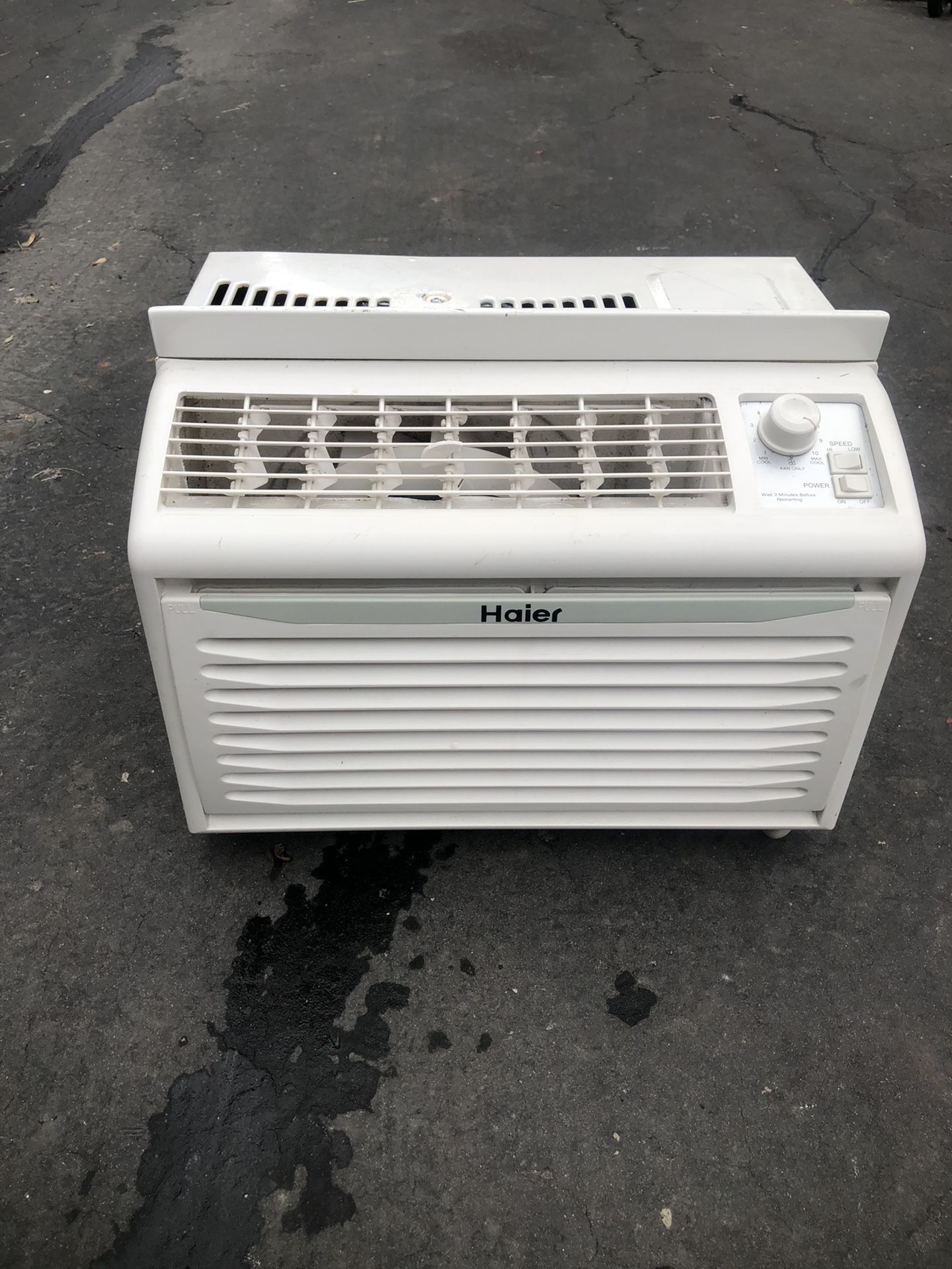 Very Good Condition Haier Air Conditioner