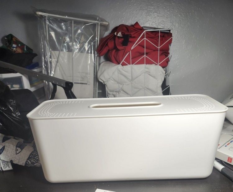 Plastic cable management box