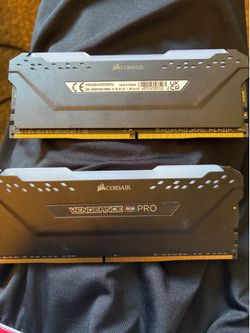 DDR4 vengeance RGB PRO (32gb)