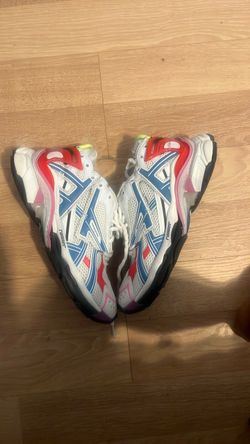 Multi color balenciagas size 7 in men’s