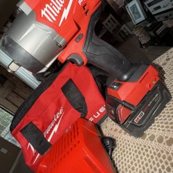 M18 Fuel Milwaukee Impact Wrench