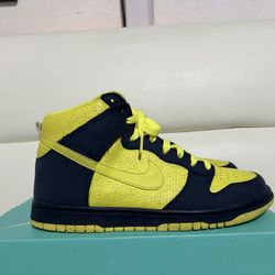 Nike Dunk High Homer Simpson 2009 Size 8 Nike Sb Dunk Low High Mid