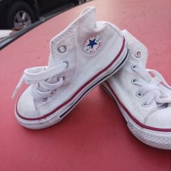 Converse Size 7 Chuck Taylor's High & Flats