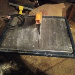 Robi Table Saw 