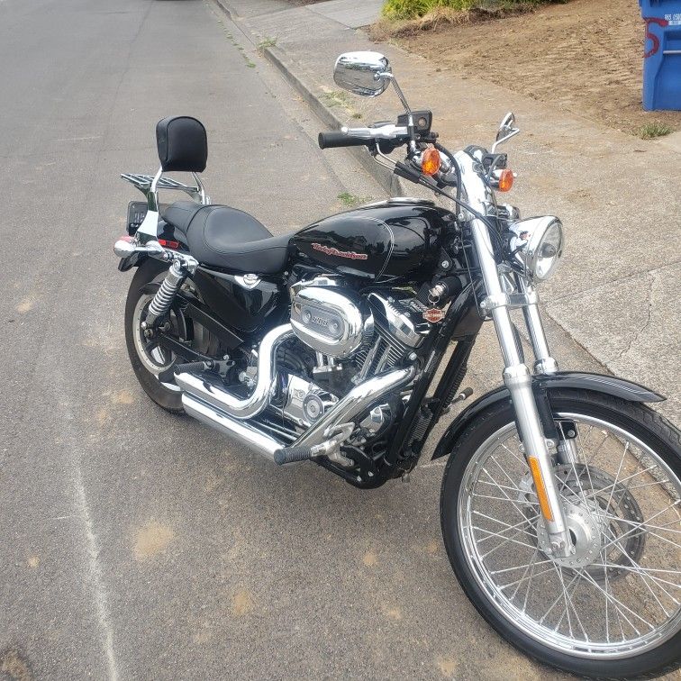 06 Harley 1200custom