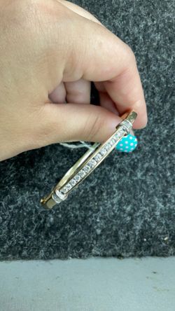 Gold diamond bracelet