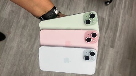 iPhone 15 plus 128gb unlocked